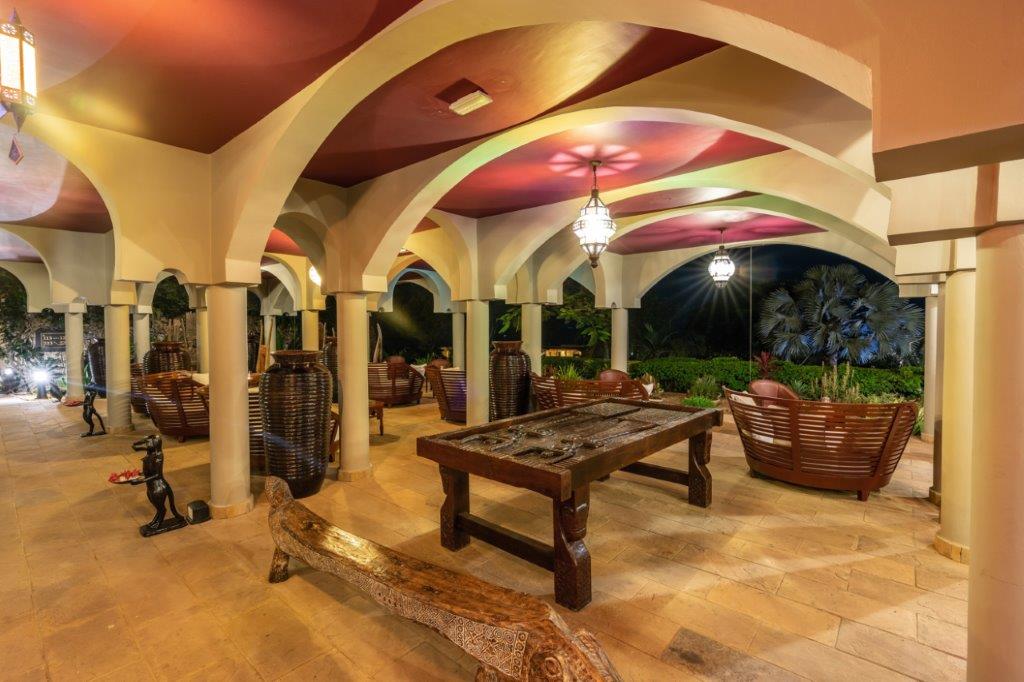 XZN_19_043 - Lobby